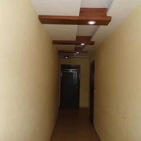 Hotel Silver Plaza Ahmadábád Kültér fotó