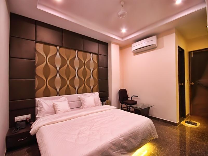 Hotel Silver Plaza Ahmadábád Kültér fotó